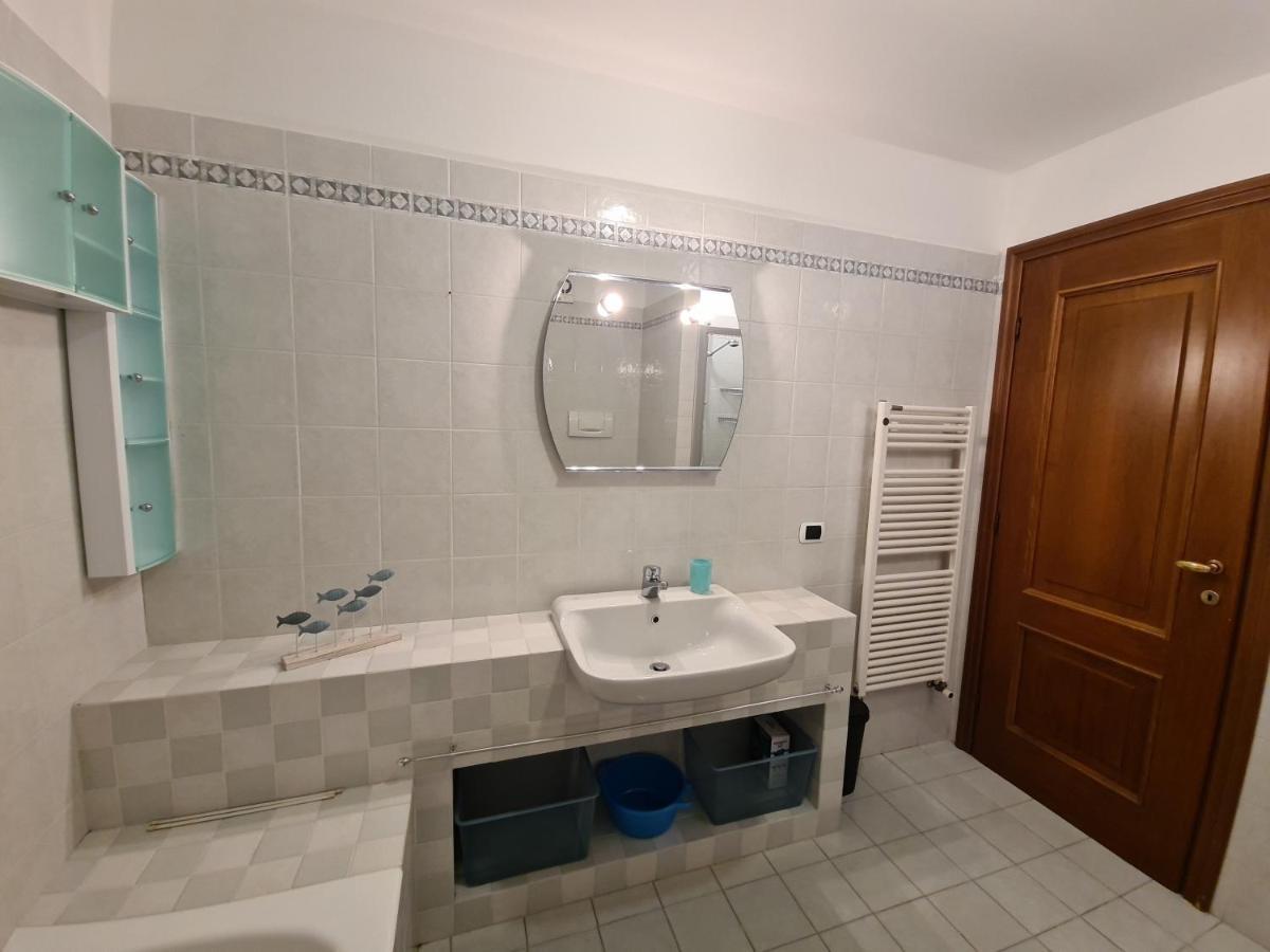 Dolce Casa Da Roby E Andrea By Portofinovacanze San Maurizio di Monte Ngoại thất bức ảnh